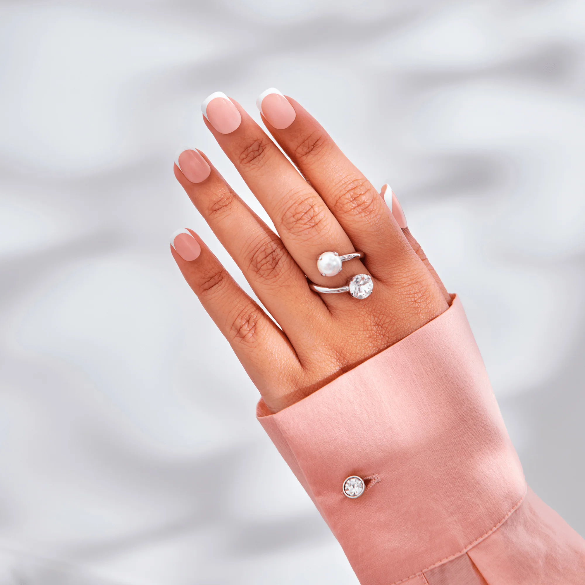 imPRESS Classic French Press On Nails - Model - Image 2