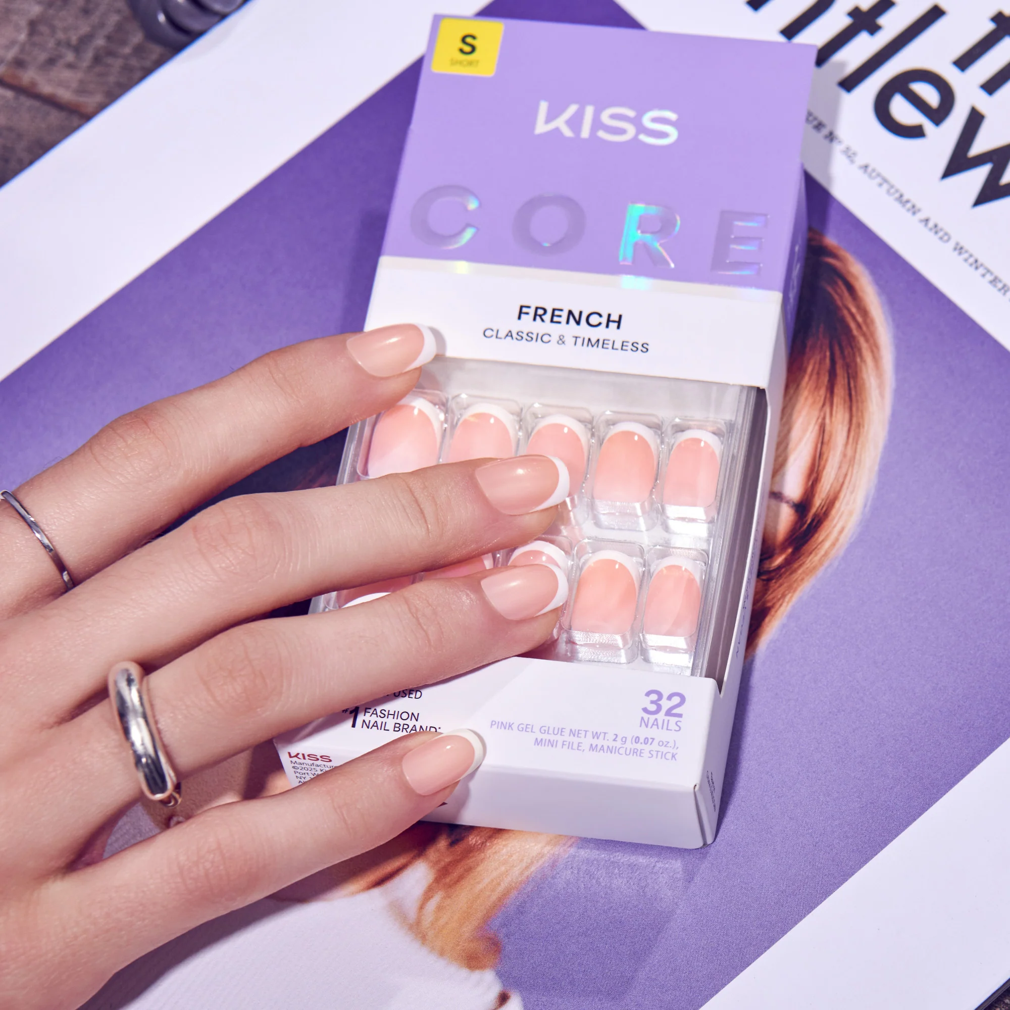 KISS CORE French Press On Glue Nails – Snapshot - Image 5