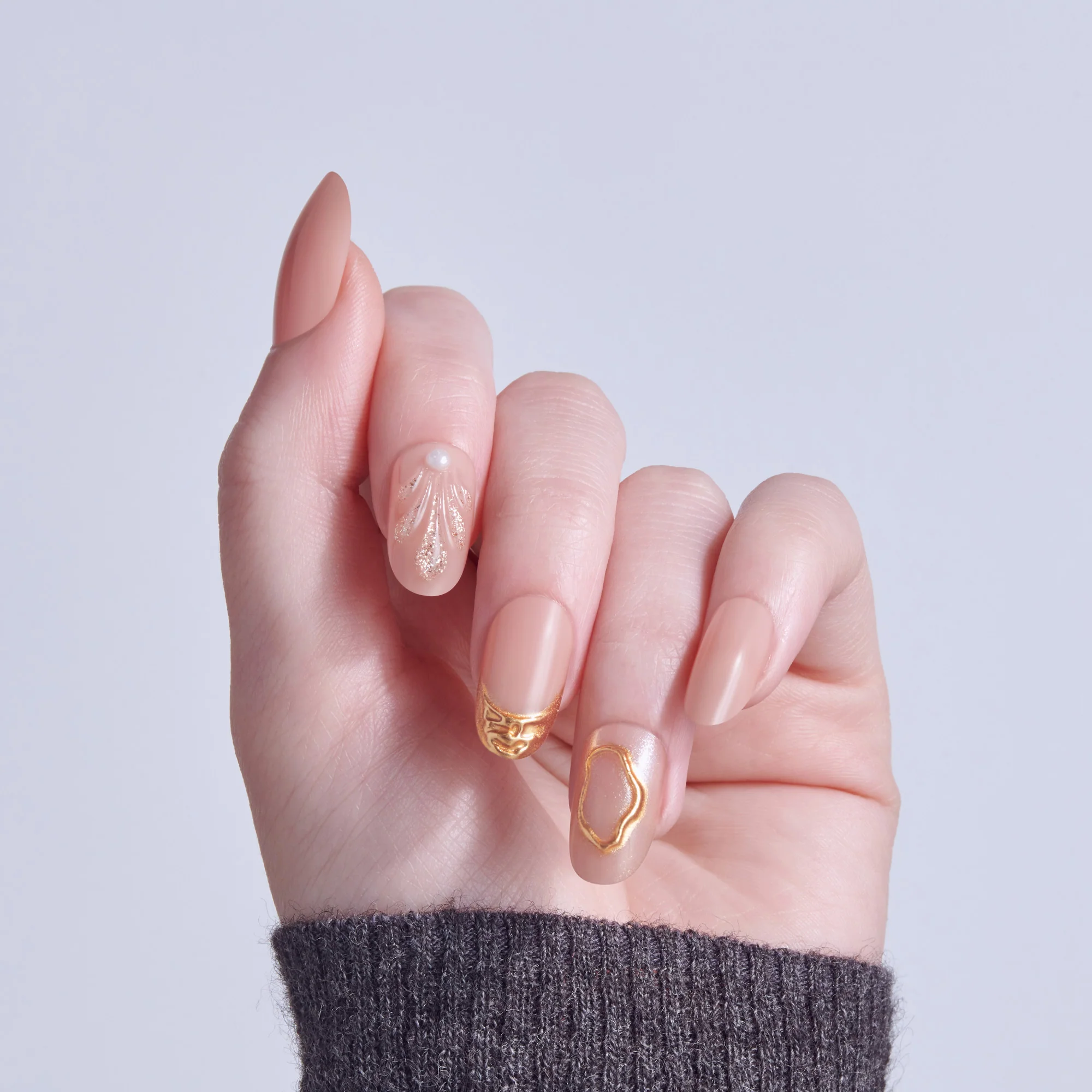 KISS GLAM 3D & Jewel Press On Glue Nails  - Blossoming Love