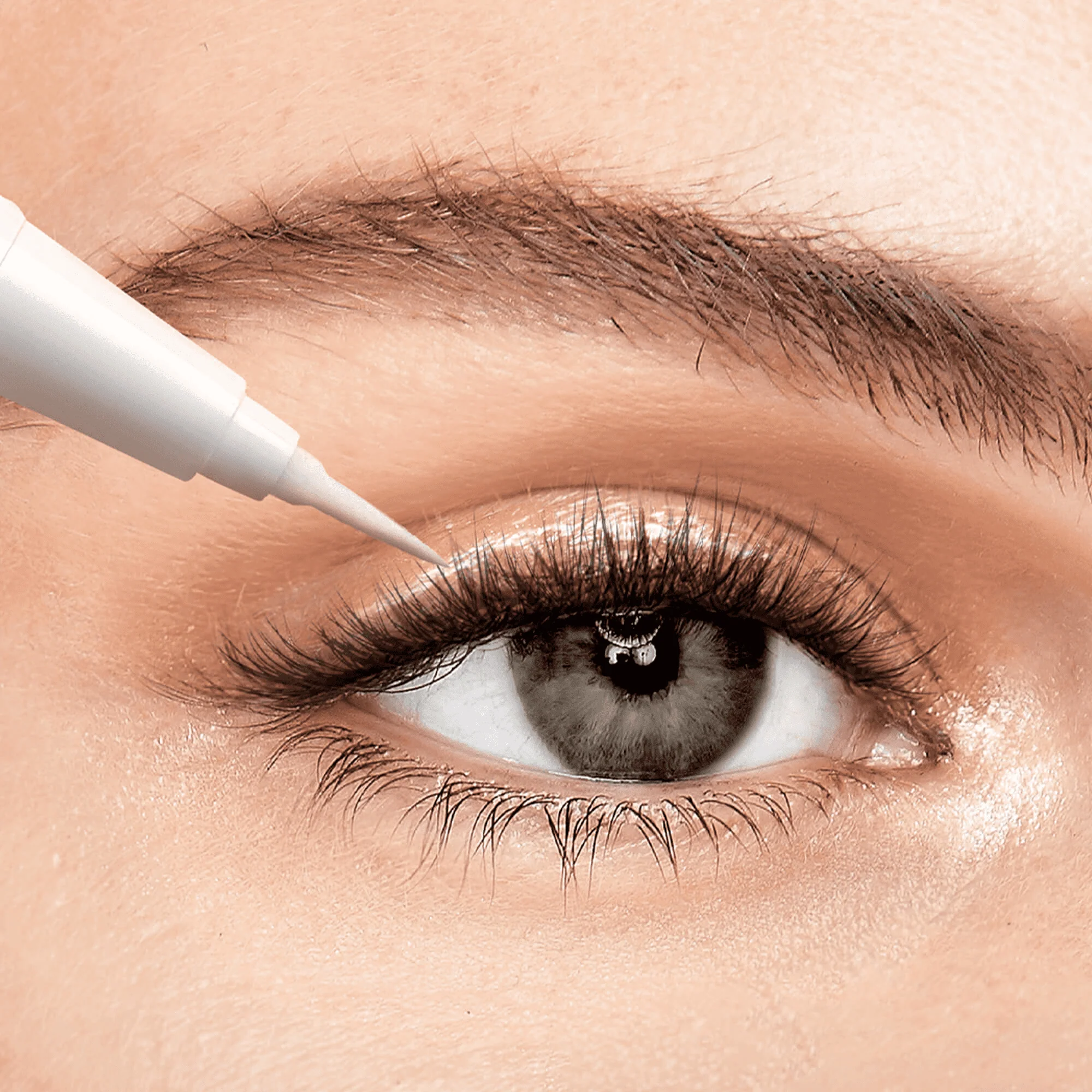 KISS Lash GLUEliner - Clear - Image 2