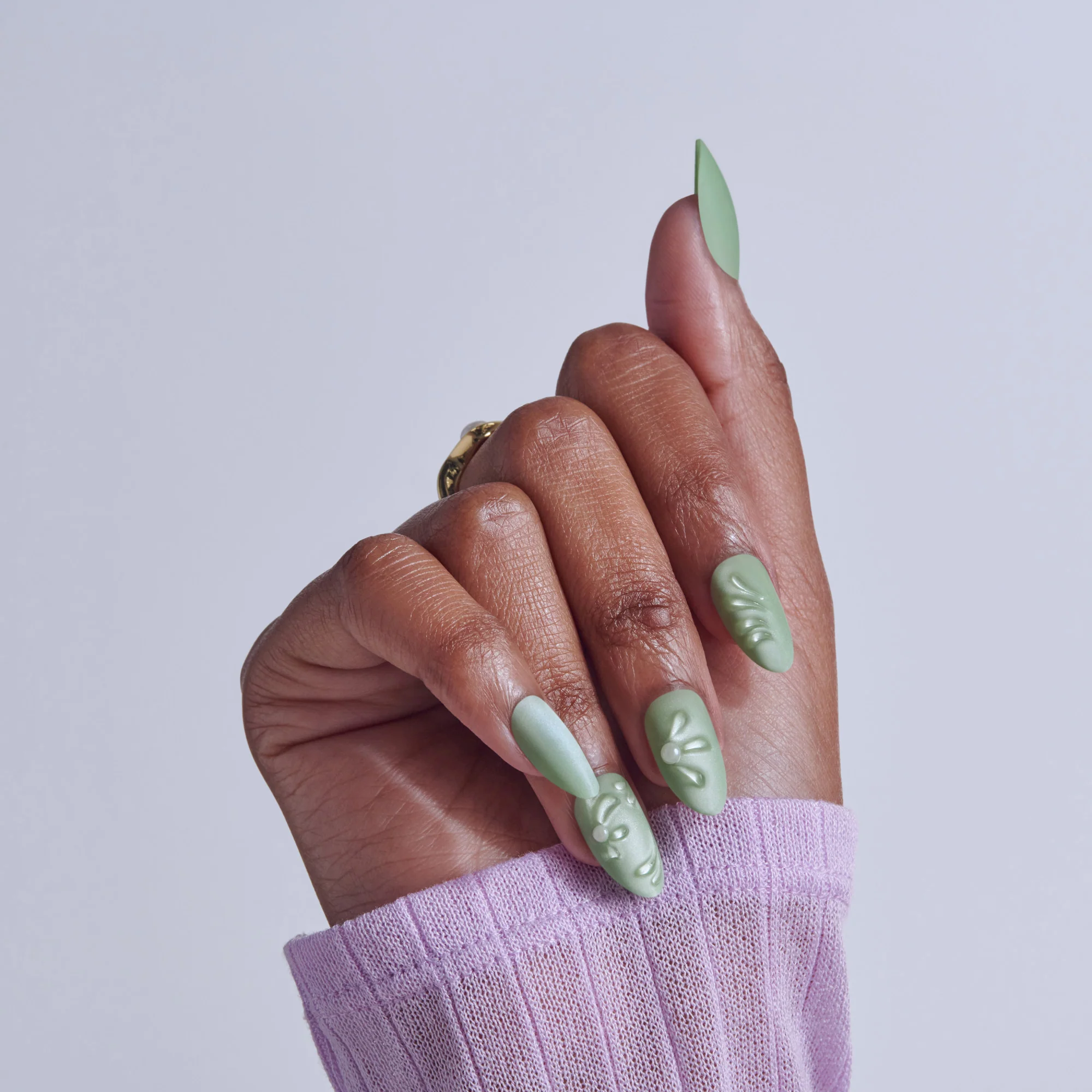 KISS NAIL DRIP Press On Glue Nails - Dancing Heart
