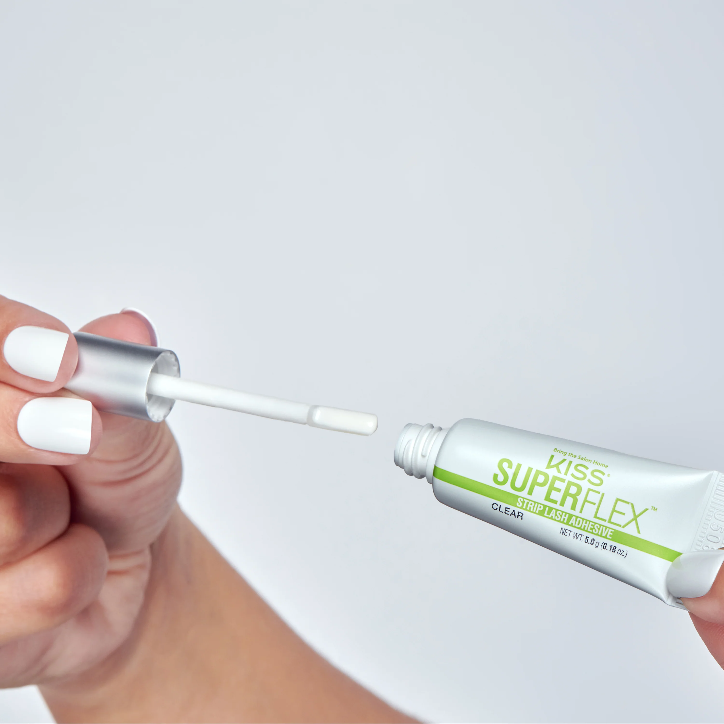 KISS Super Flex Latex Strip Lash Adhesive - Clear - Image 3