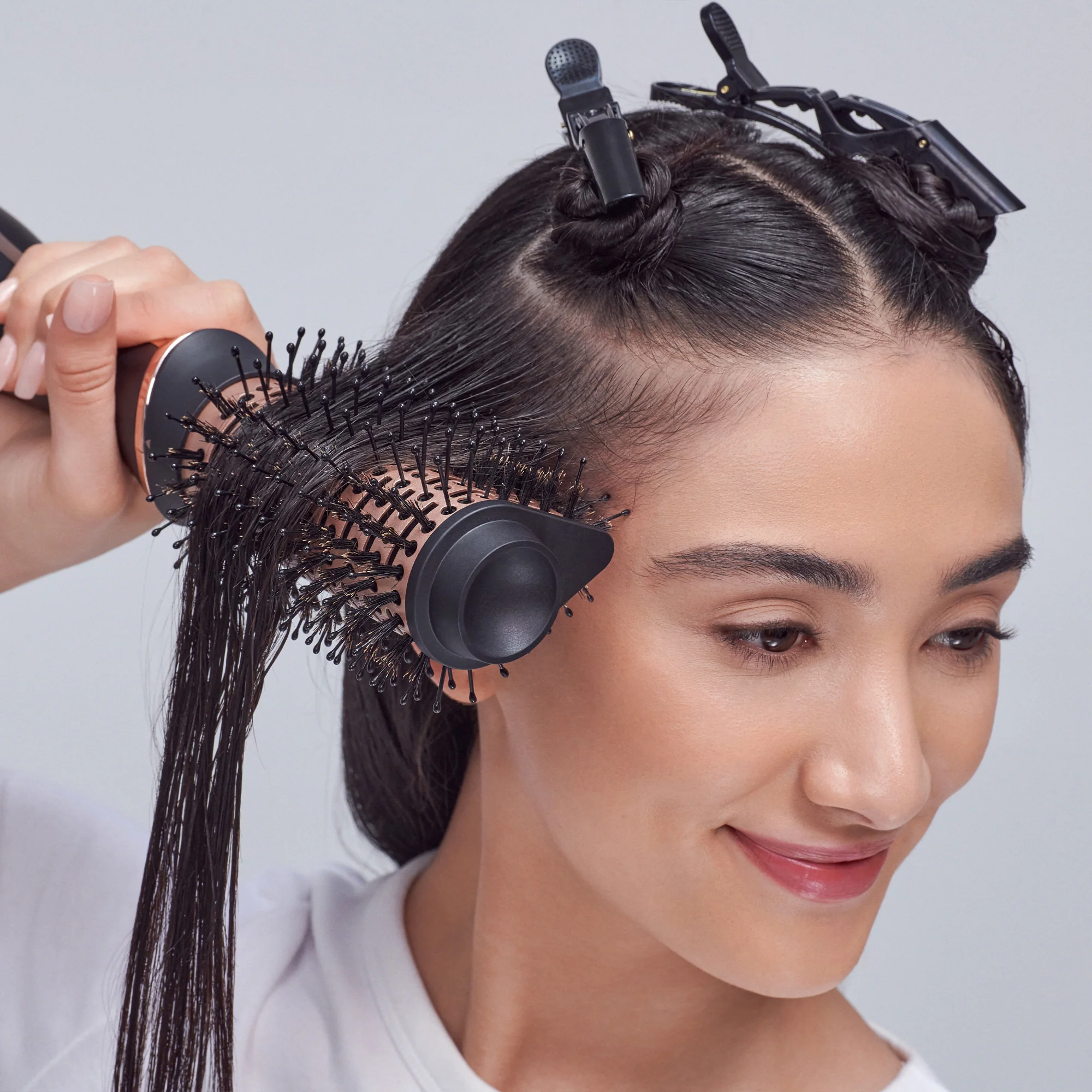 KISS Volume & Style Boosting 2-in-1 Air Brush - Image 3