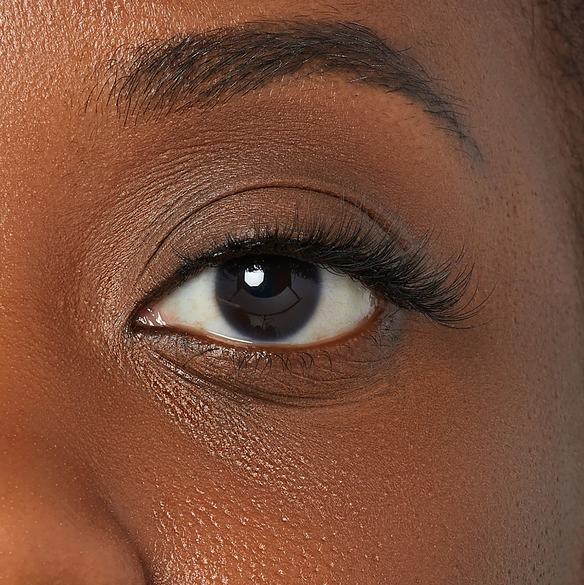 KISS The New Natural Lash 4-Pair Multipack - Nude Blazer - Image 2