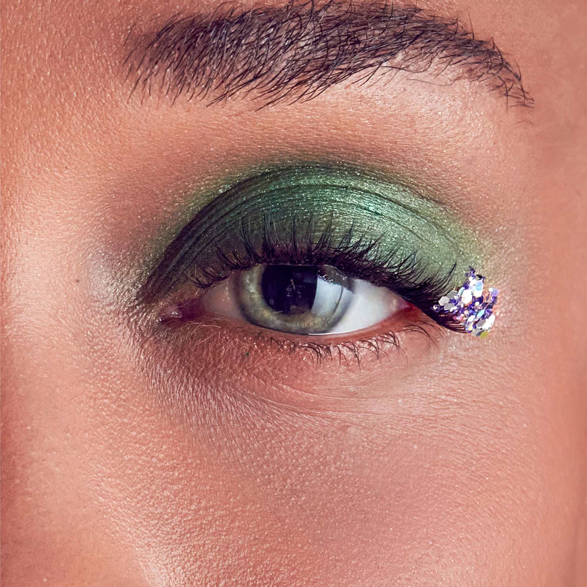 WICKED X FALSCARA False Eyelashes - Darlingest - Image 4